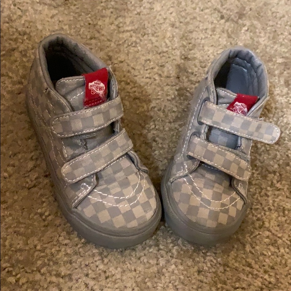 Toddler Grey Checkboard Velcro